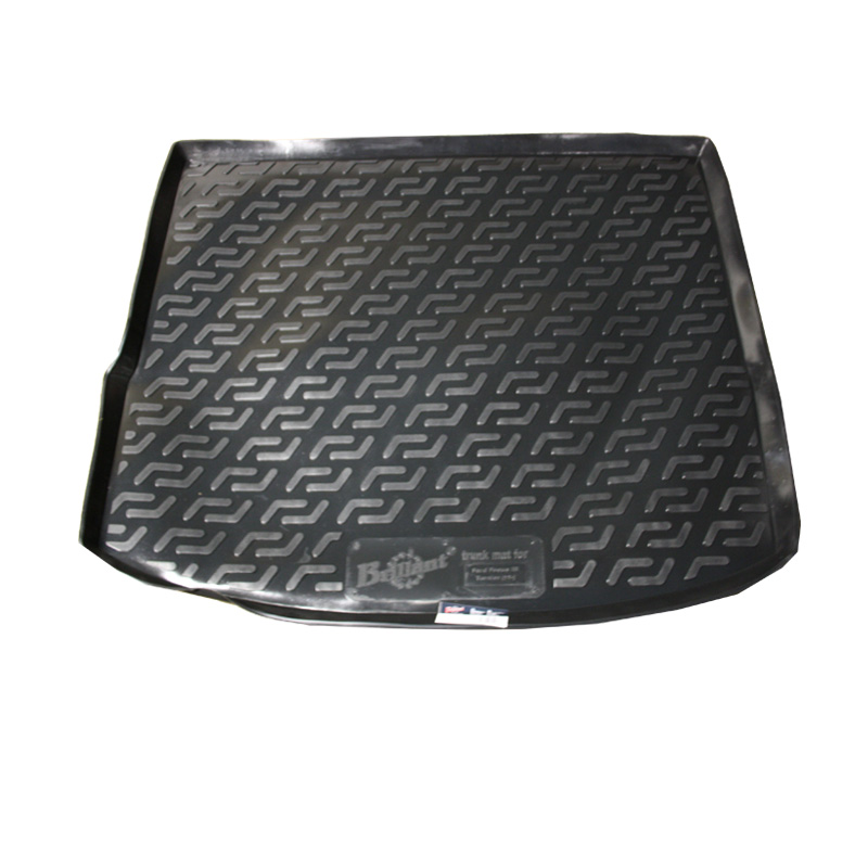 Frontaufnahme einer Kofferraumwanne für Ford Focus Turnier ab 2011.