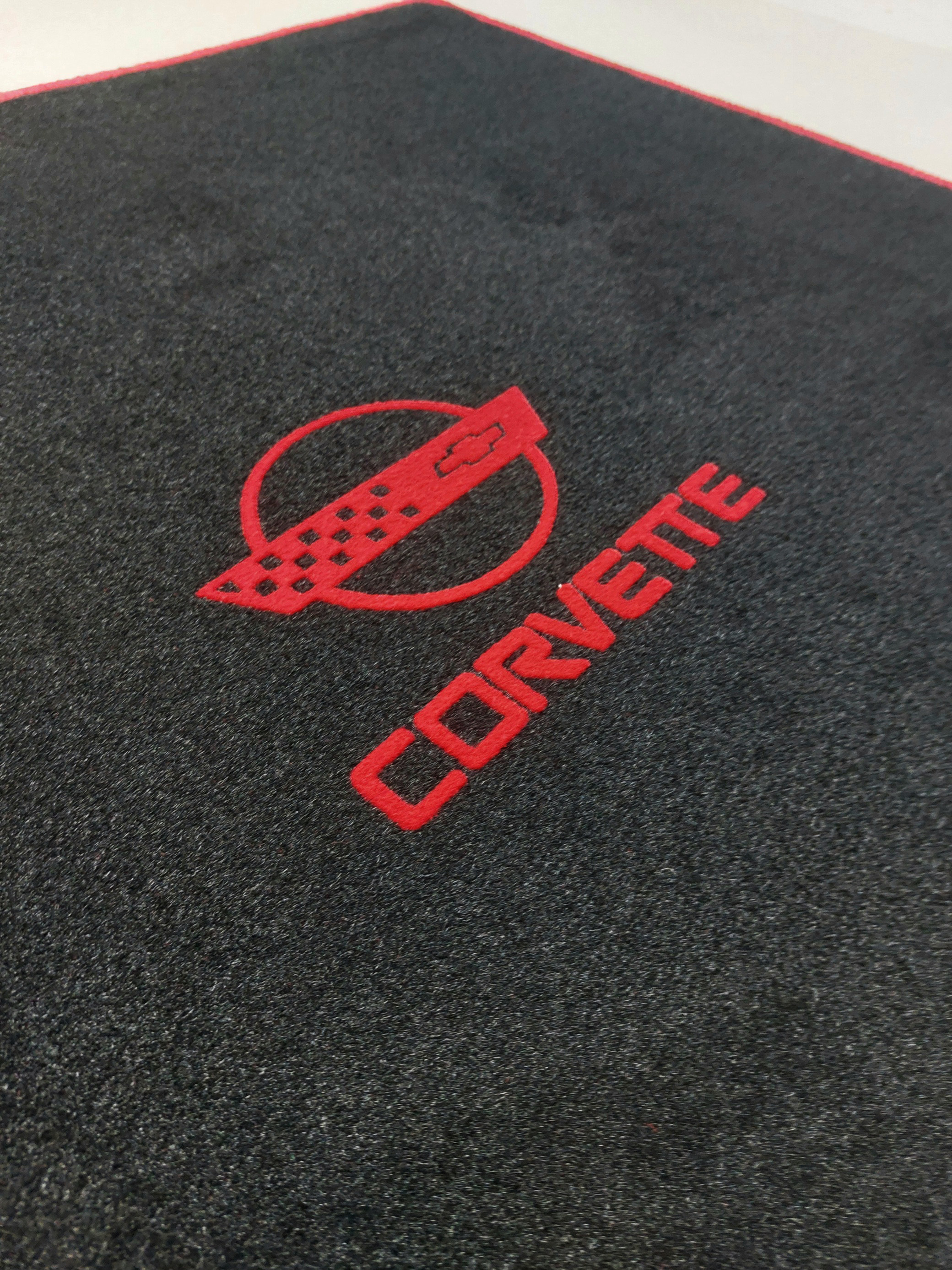 SET_Corvette_C4_Logo rot SET_Corvette_C4_Logo rot